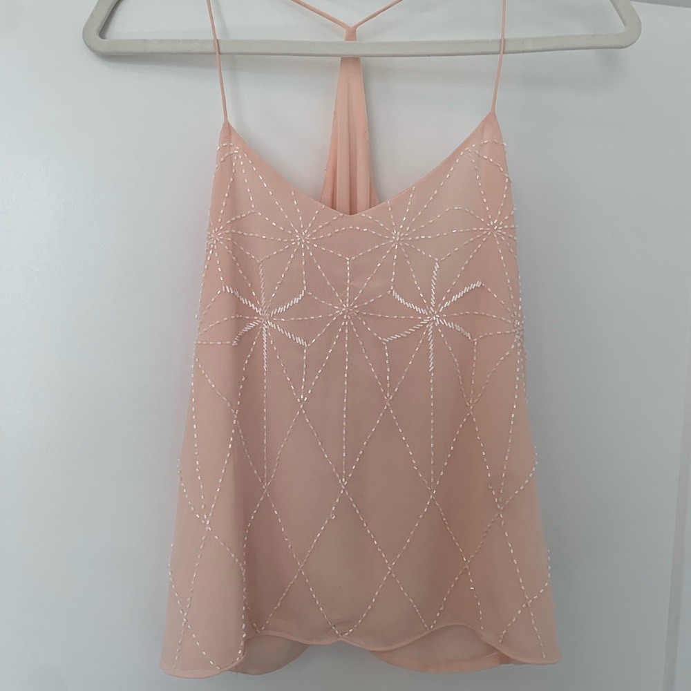 Sequenced pink tank